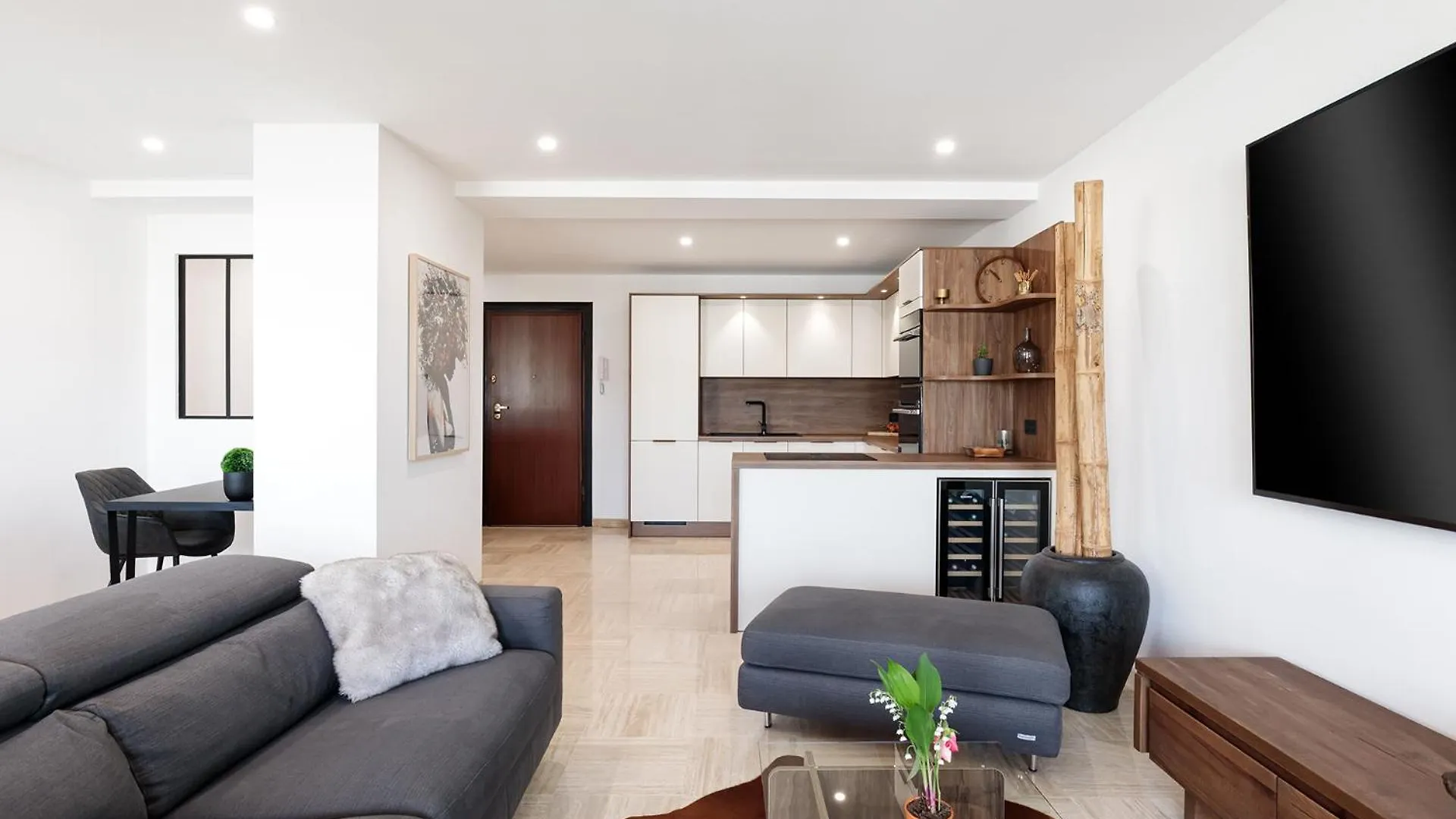 Spacieux Appartement De 114 M2 A 5 Min Des Plages - Proximite Tous Commerces Et Transports Antibes